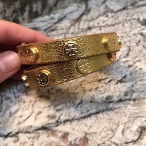 Tory Burch double wrap leather bracelet in Gold